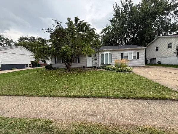 219 Murphy Drive, Romeoville, IL 60446