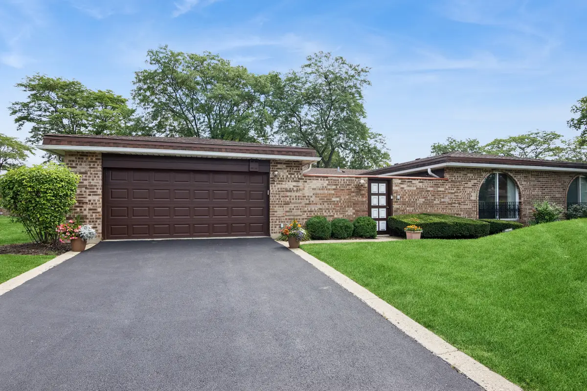 2417 Salceda Drive, Northbrook, IL 60062 - #1