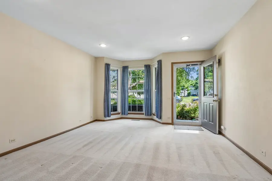 1651 College Green Drive, Elgin, IL 60123 - #3