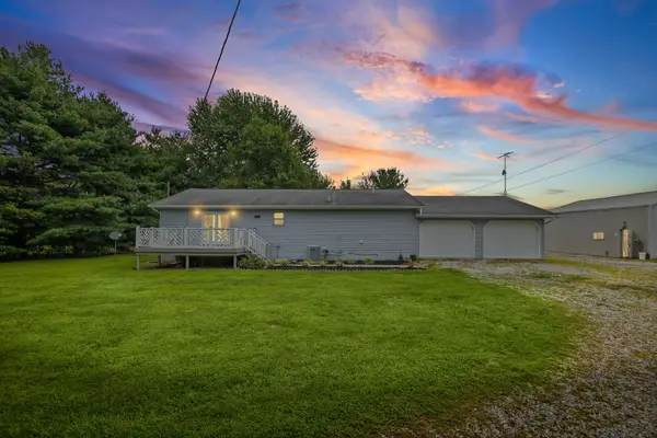 4568 State Route 161 Extension, Kell, IL 62853