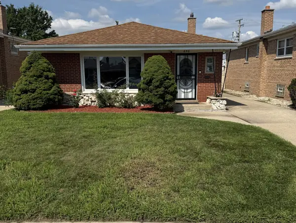656 Saginaw Avenue, Calumet City, IL 60409
