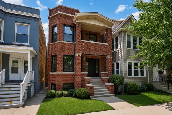 1907 W Berwyn Avenue, Chicago, IL 60640