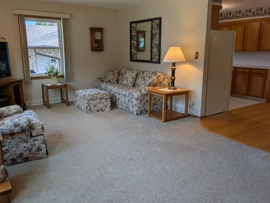 1358 Empire Court, Freeport, IL 61032 - #3