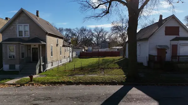 737 W 50th Street, Chicago, IL 60609