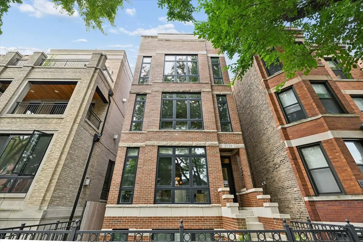 2728 N Wayne Avenue #2, Chicago, IL 60614 - #1