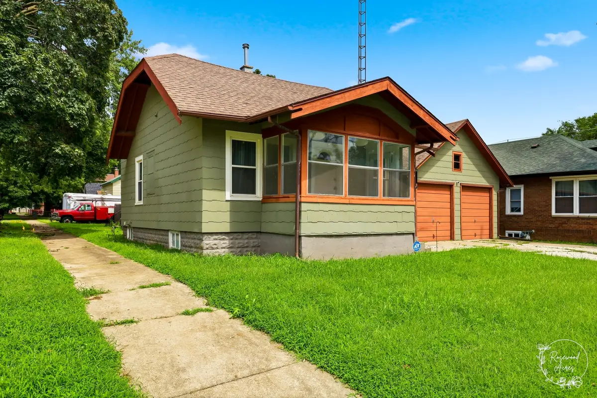 595 W Bridge Street, Kankakee, IL 60901 - #1