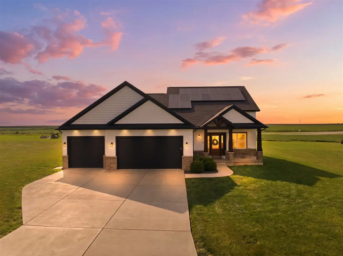5160 Dasher Drive, Heyworth, IL 61745 - #1