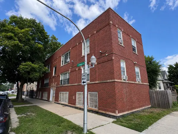 3734 W Iowa Avenue, Chicago, IL 60651