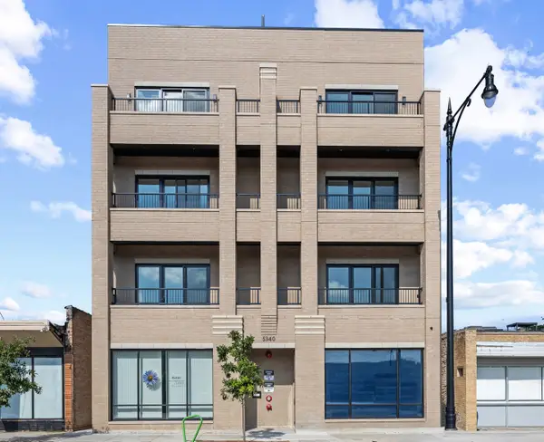 5340 N Lincoln Avenue #401, Chicago, IL 60625