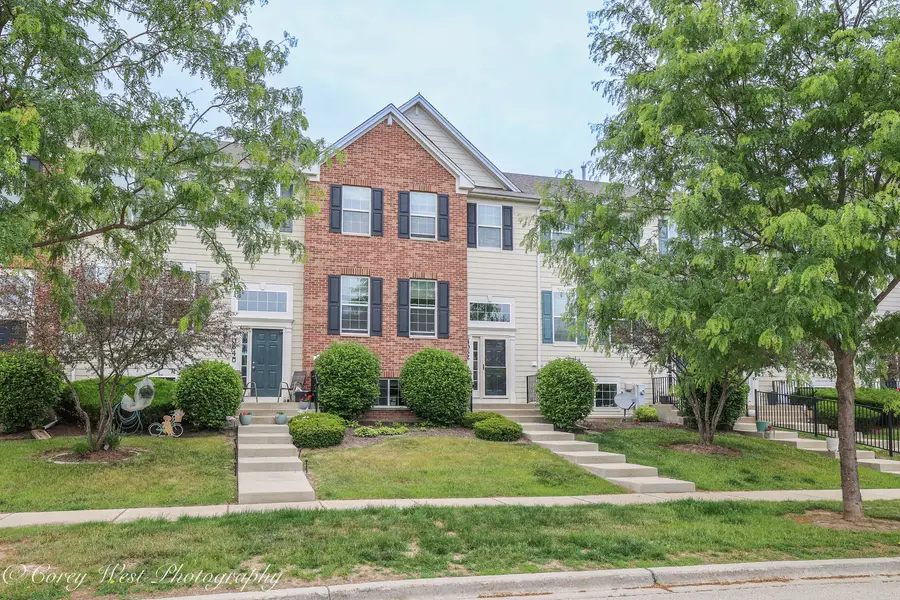 4062 Pompton Avenue, Elgin, IL 60124 - #3