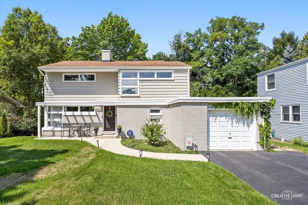 784 Highland Avenue, Glen Ellyn, IL 60137