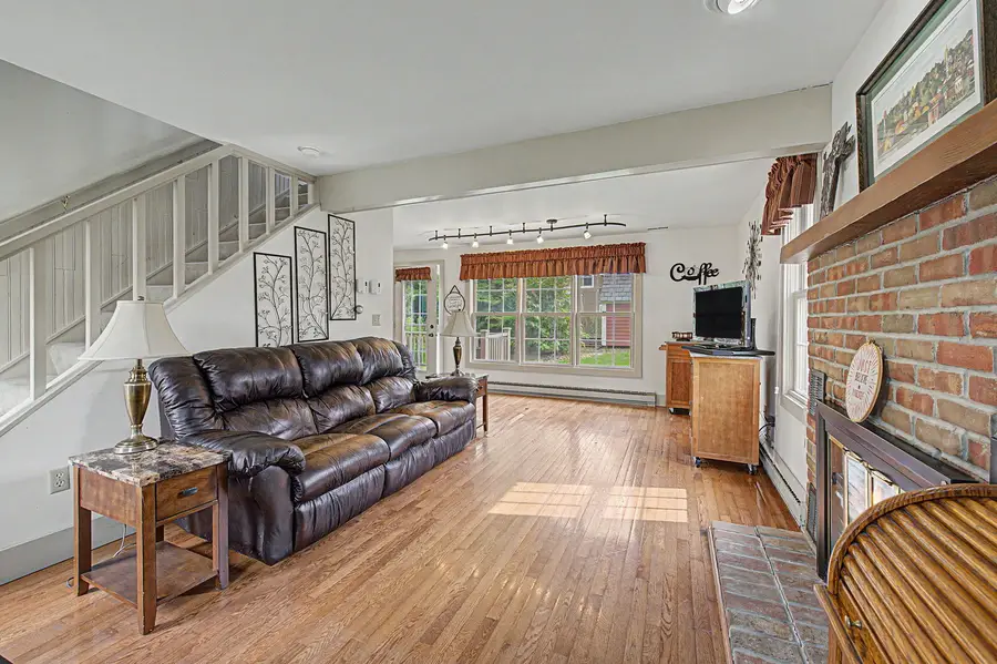 11 Settler Lane, Galena, IL 61036 - #3
