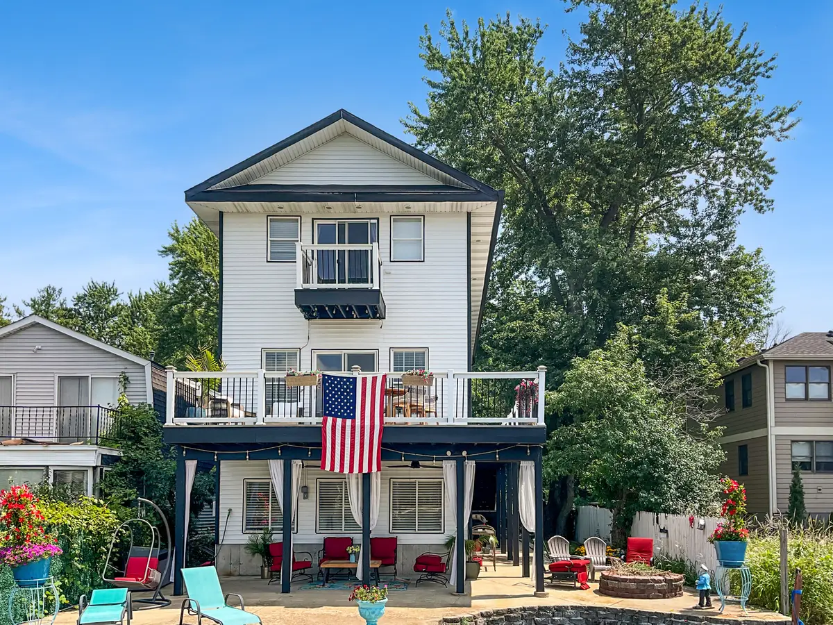5N124 Grove Avenue, Saint Charles, IL 60174 - #1