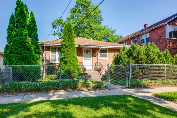 329 Powell Avenue, Waukegan, IL 60085