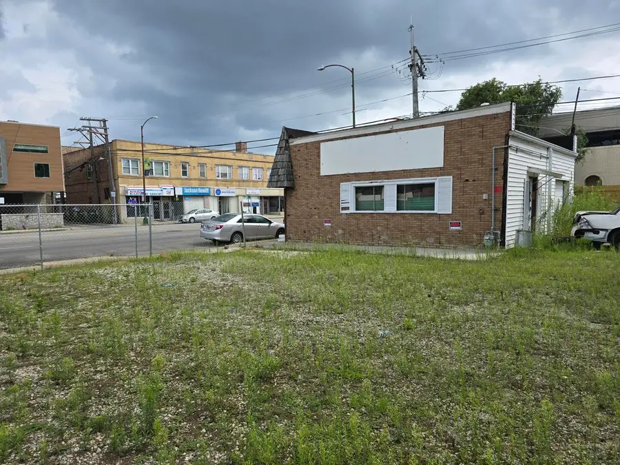 7216 N Western Avenue, Chicago, IL 60645 - #2