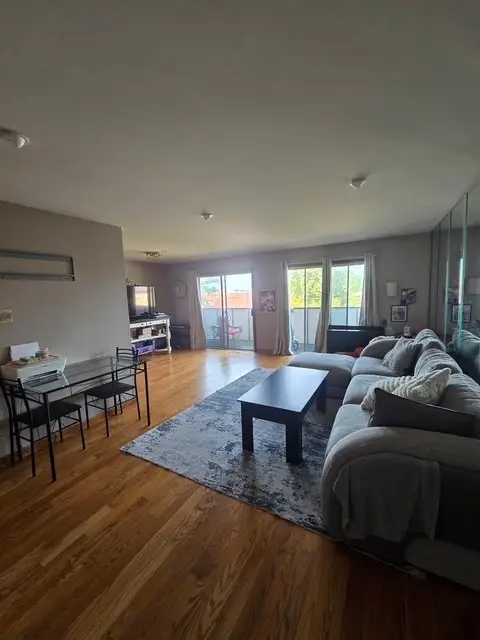 150 E Grand Avenue #302, Elmhurst, IL 60126 - #3