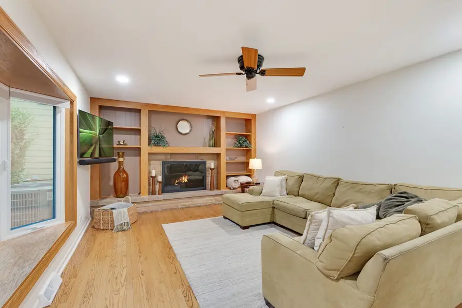 Address Withheld By Seller, Deerfield, IL 60015 - #2