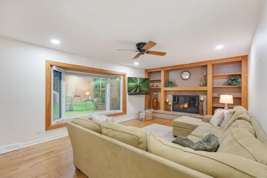 Address Withheld By Seller, Deerfield, IL 60015 - #3