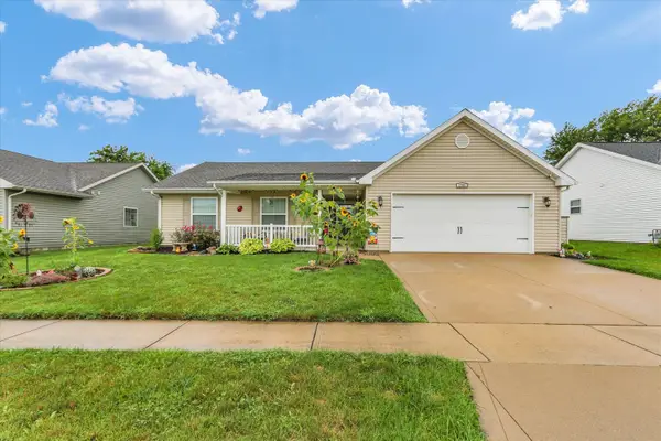 2705 N Skyline Drive, Urbana, IL 61802