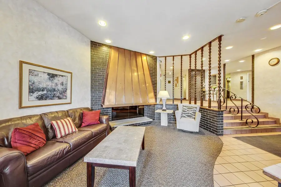 4840 Foster Street #103, Skokie, IL 60077 - #3