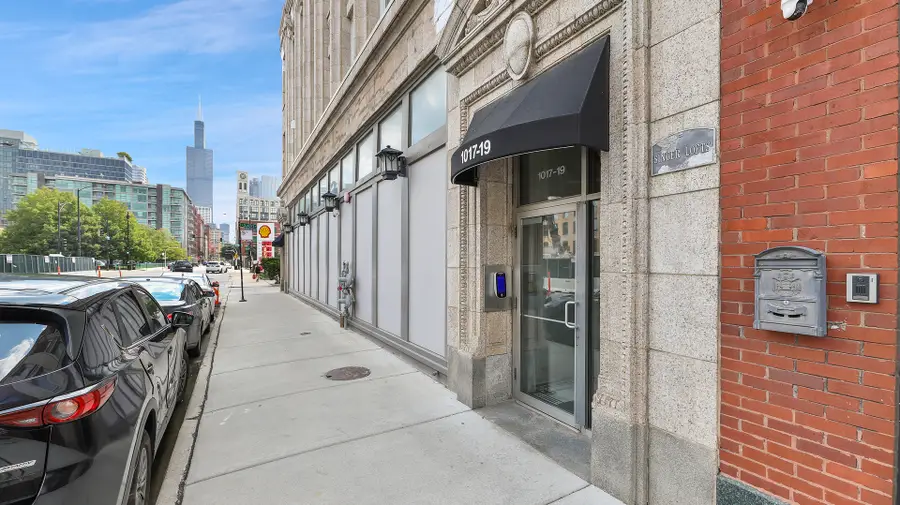 1019 W Jackson Boulevard #2J, Chicago, IL 60607 - #2