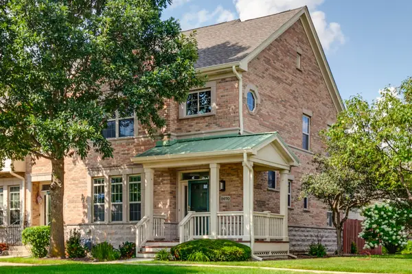 2670 W Lake Avenue #2670, Glenview, IL 60026