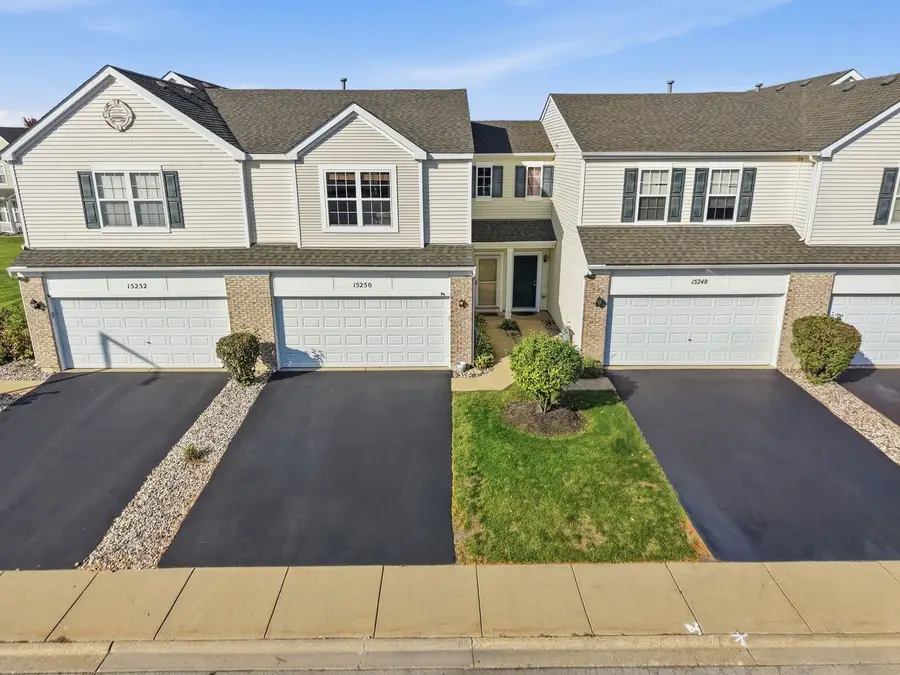 15250 Kenmare Circle #15250, Manhattan, IL 60442 - #2