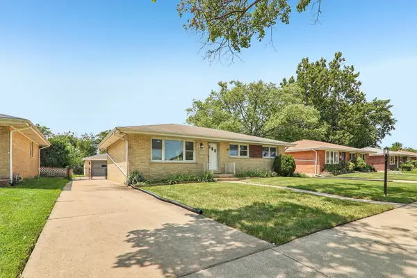 812 N Lincoln Street, Addison, IL 60101