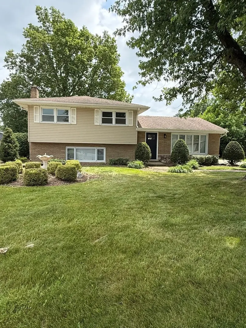 12537 S Menard Avenue, Palos Heights, IL 60463 - #1