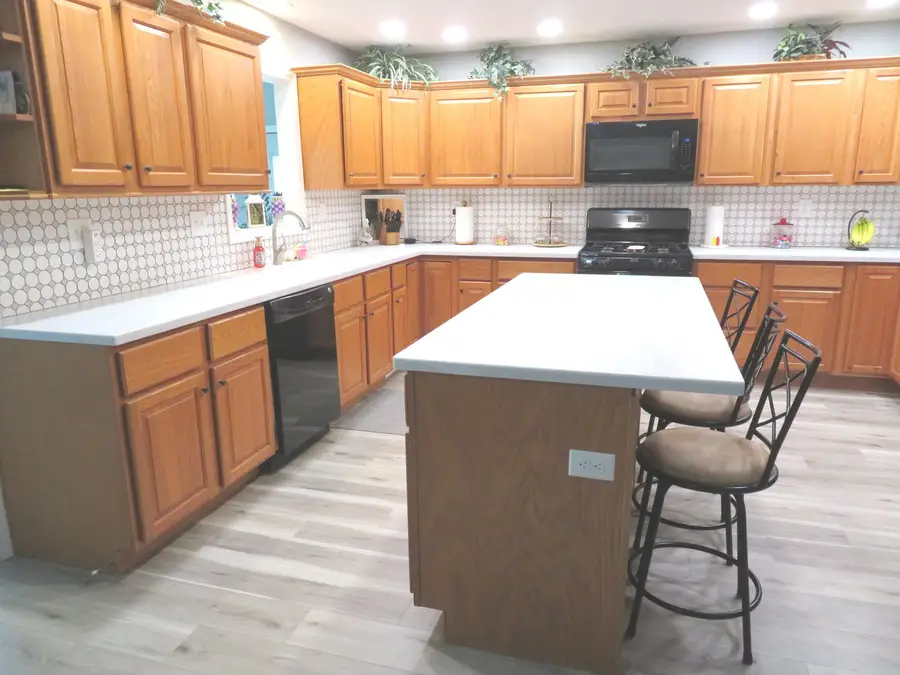 1661 Kimberly Avenue, Elgin, IL 60123 - #3
