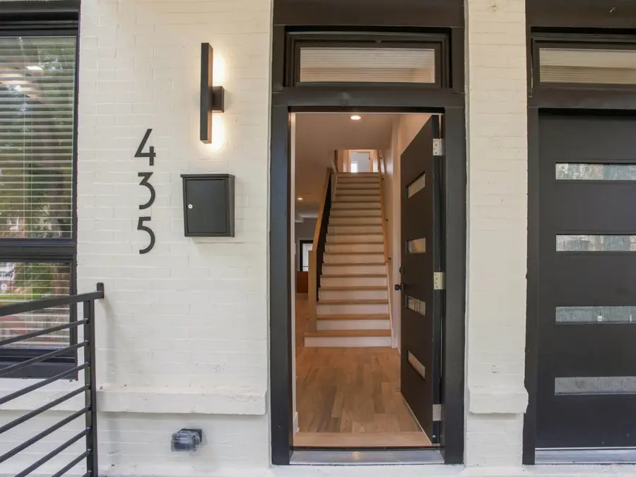 435 E 46th Place, Chicago, IL 60653 - #2