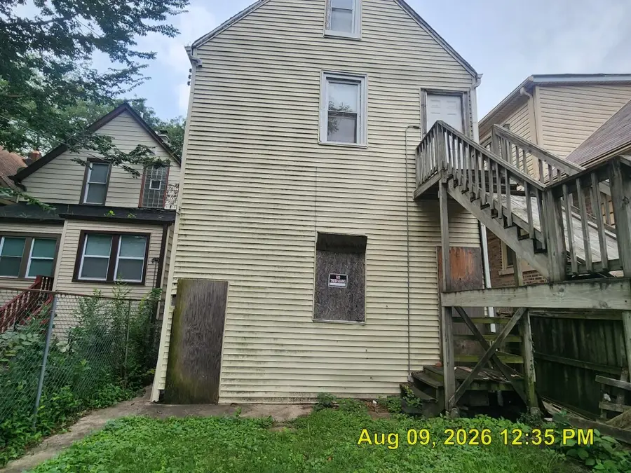 8127 S Burnham Avenue, Chicago, IL 60617 - #2