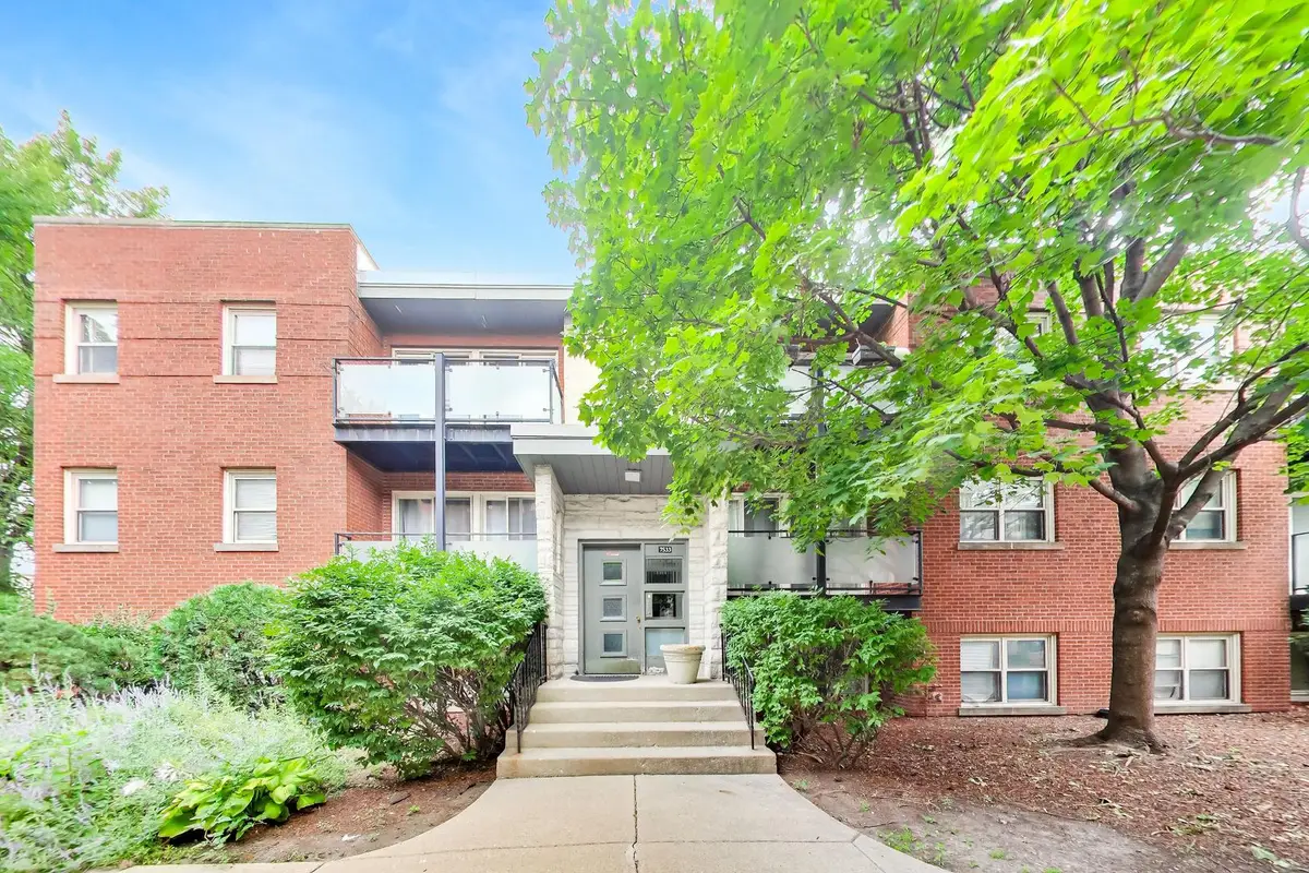 7533 N Damen Avenue #R1, Chicago, IL 60645 - #1