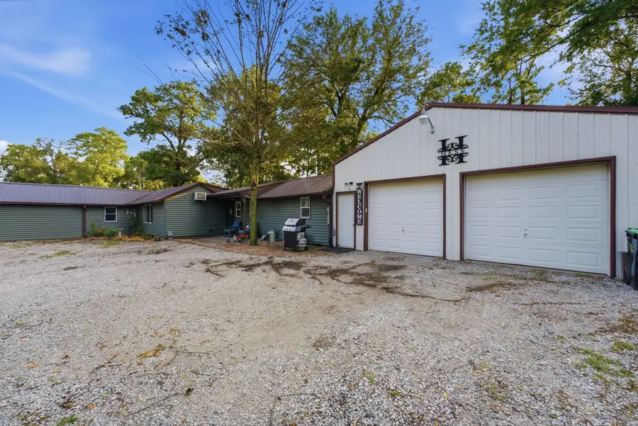 750 45th Street, New Boston, IL 61272 - #2