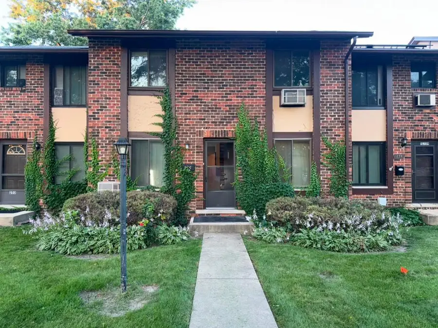 1S255 Dillon Lane, Villa Park, IL 60181 - #2