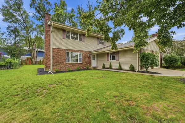1134 Pinehurst Lane, Schaumburg, IL 60193