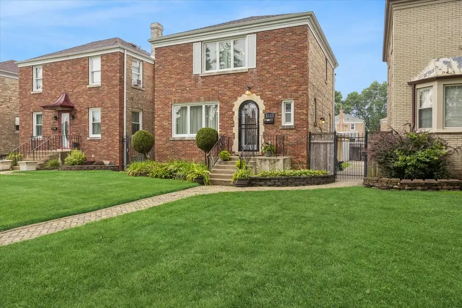 8121 S Fairfield Avenue, Chicago, IL 60652 - #2