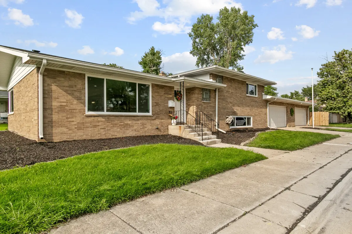1554 Idlewild Lane, Homewood, IL 60430 - #1