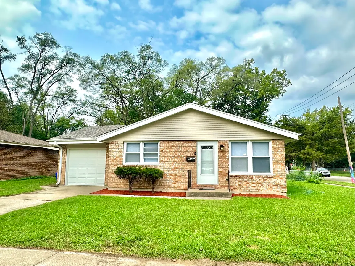 730 Woodlawn Avenue, Rockford, IL 61103 - #1