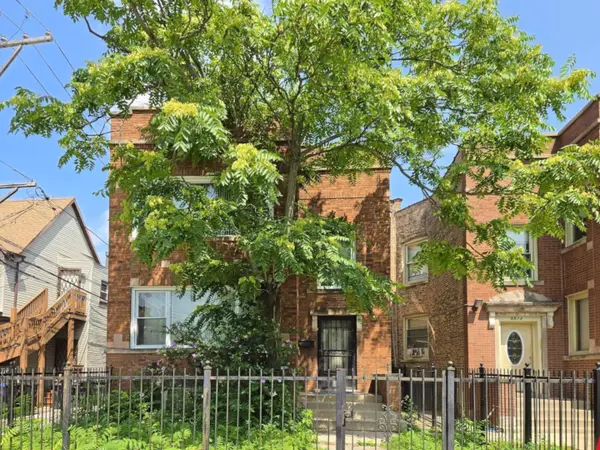 Address Withheld By Seller, Chicago, IL 60651