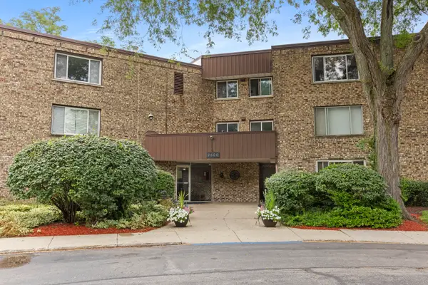 2600 Brookwood Way Drive #209, Rolling Meadows, IL 60008