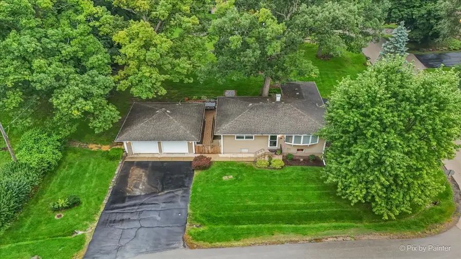 12 Oak Drive, Oakwood Hills, IL 60013 - #2