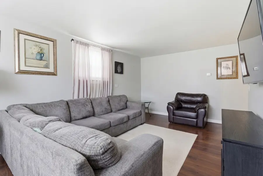 7426 W 62nd Place, Summit, IL 60501 - #2