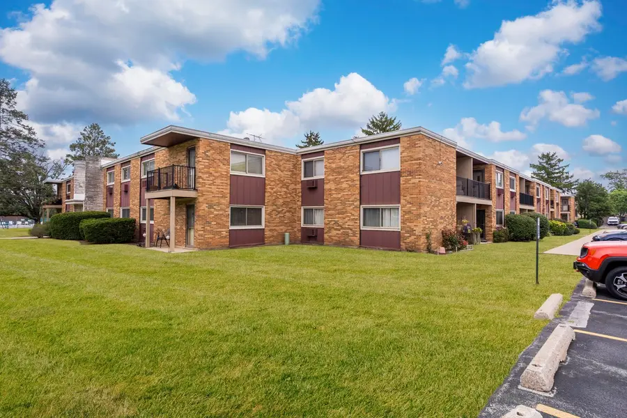 1320 Lore Lane #108, Lombard, IL 60148 - #2
