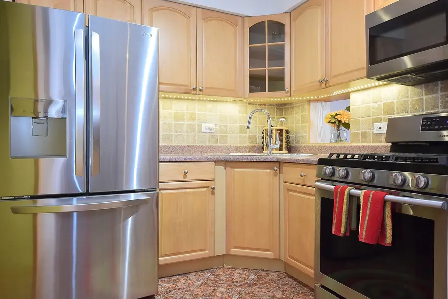 4600 River Road #C2, Schiller Park, IL 60176 - #3