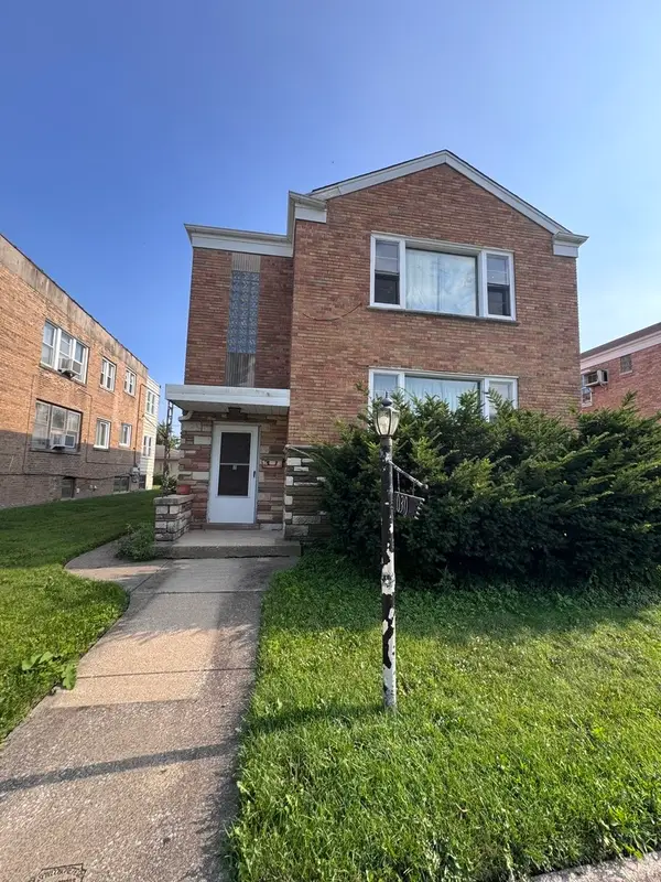 Address Withheld By Seller, Westchester, IL 60154