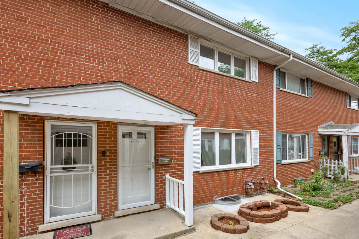 1715 W Thome Avenue, Chicago, IL 60660 - #1