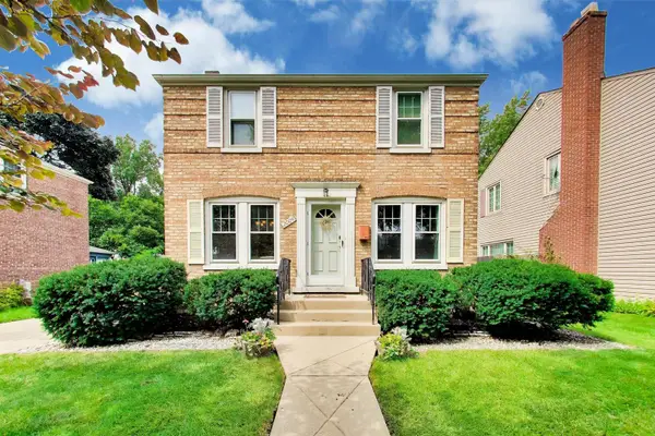 2004 Newton Avenue, Park Ridge, IL 60068