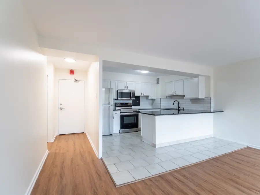 6030 N Sheridan Road #308, Chicago, IL 60660 - #2