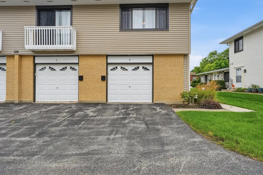 124 Fairlane Court #D, Bloomingdale, IL 60108 - #3
